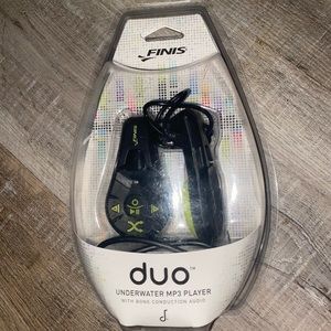 Duo underwater mp3 player with bone conduction audio by finis brand